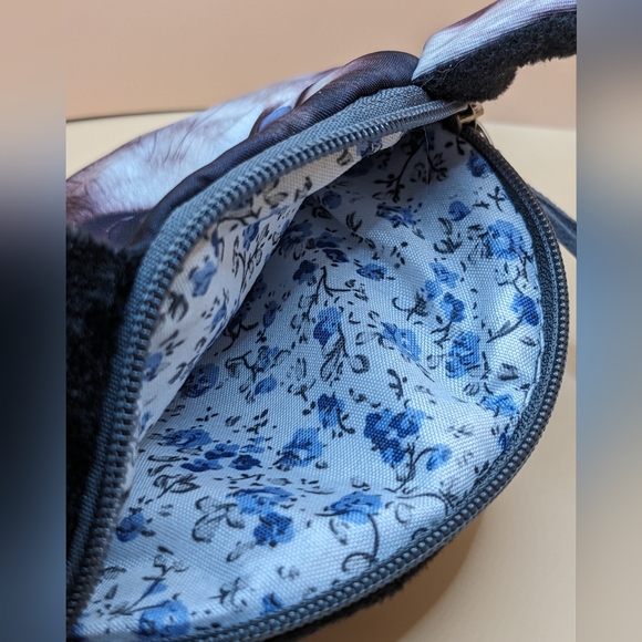 Fun Husky Lover Bundle includes coin purse + key chain / purse/bag dangler - Picture 6 of 9